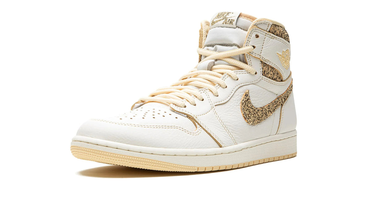 Air Jordan 1 Retro High OG "Vibrations Of Naija" sneaker product image 3 | Foot Spikes