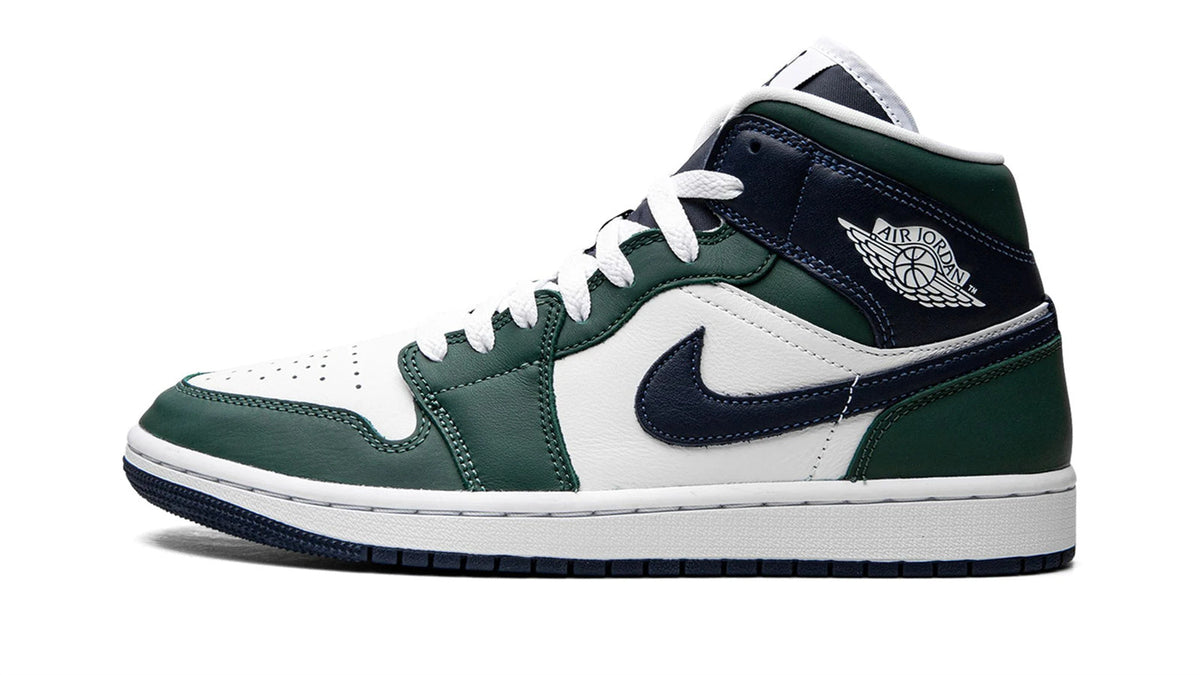 AIR JORDAN 1 MID SE WMNS "Noble Green" sneaker product image 1 | Foot Spikes
