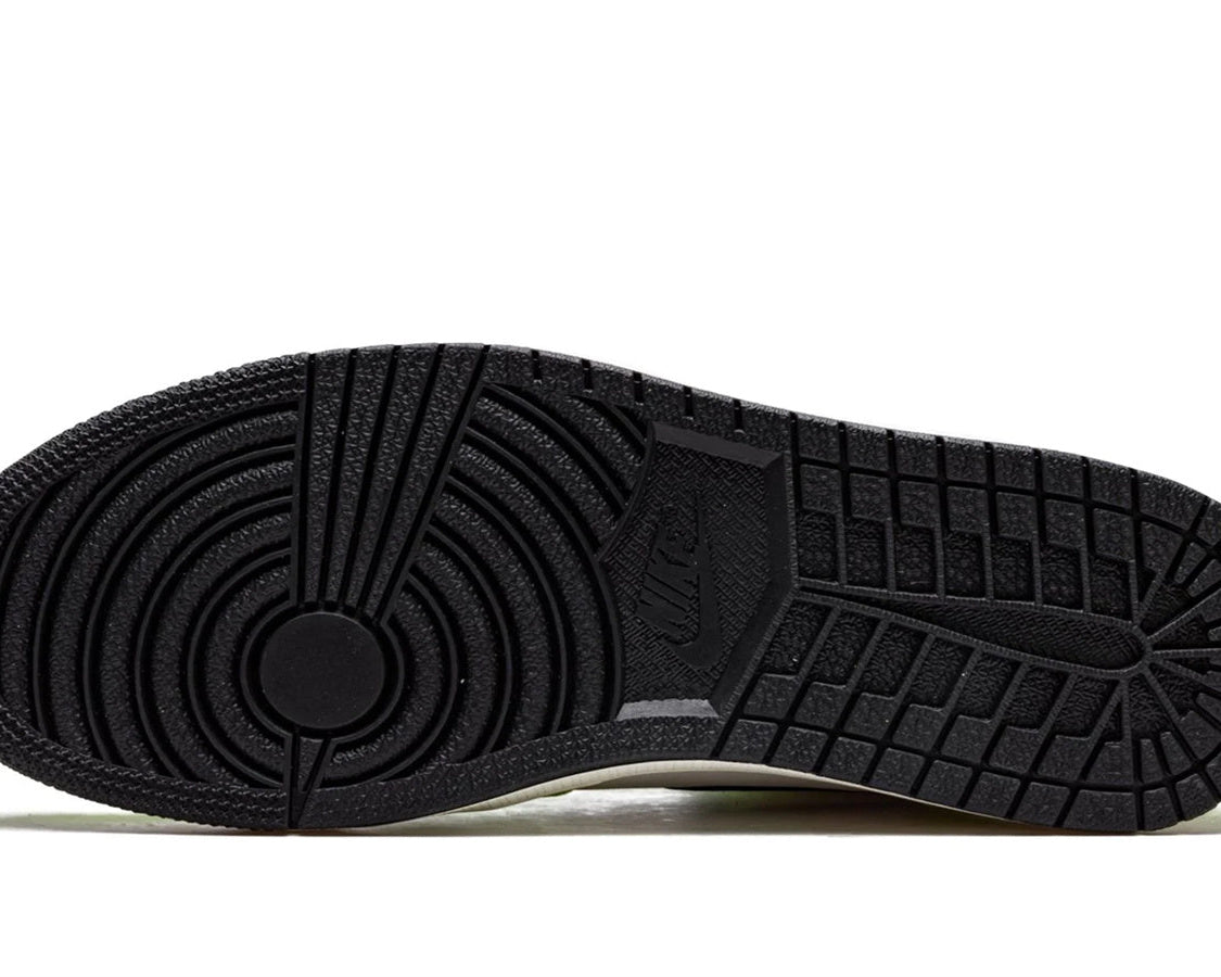 Air Jordan 1 High OG "Visionaire" sneaker product image 5 | Foot Spikes