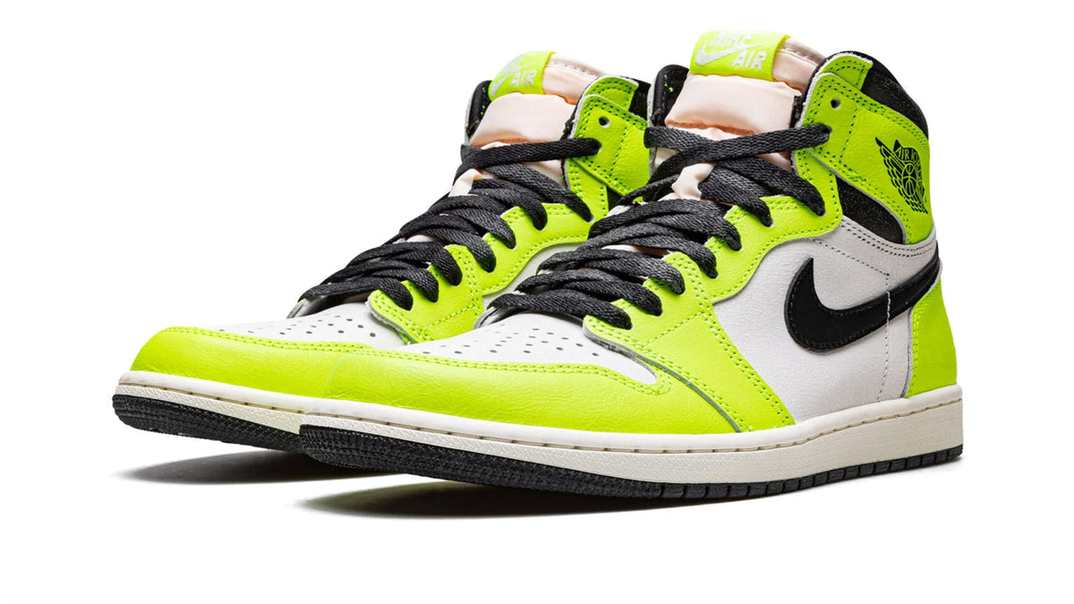 Air Jordan 1 High OG "Visionaire" sneaker product image 2 | Foot Spikes