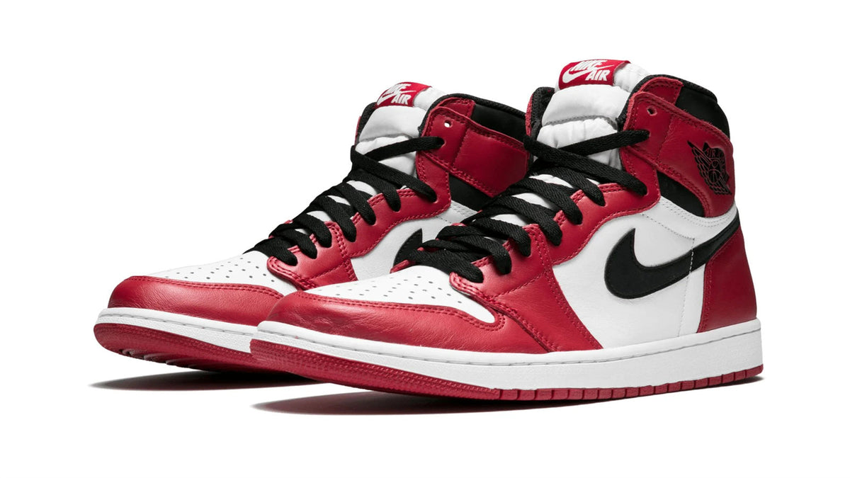 Air Jordan 1 Retro High OG "Chicago" sneaker product image 2 | Foot Spikes