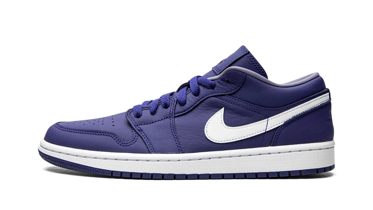 AIR JORDAN 1 LOW SE WMNS "Deep Royal" sneaker product image 1 | Foot Spikes