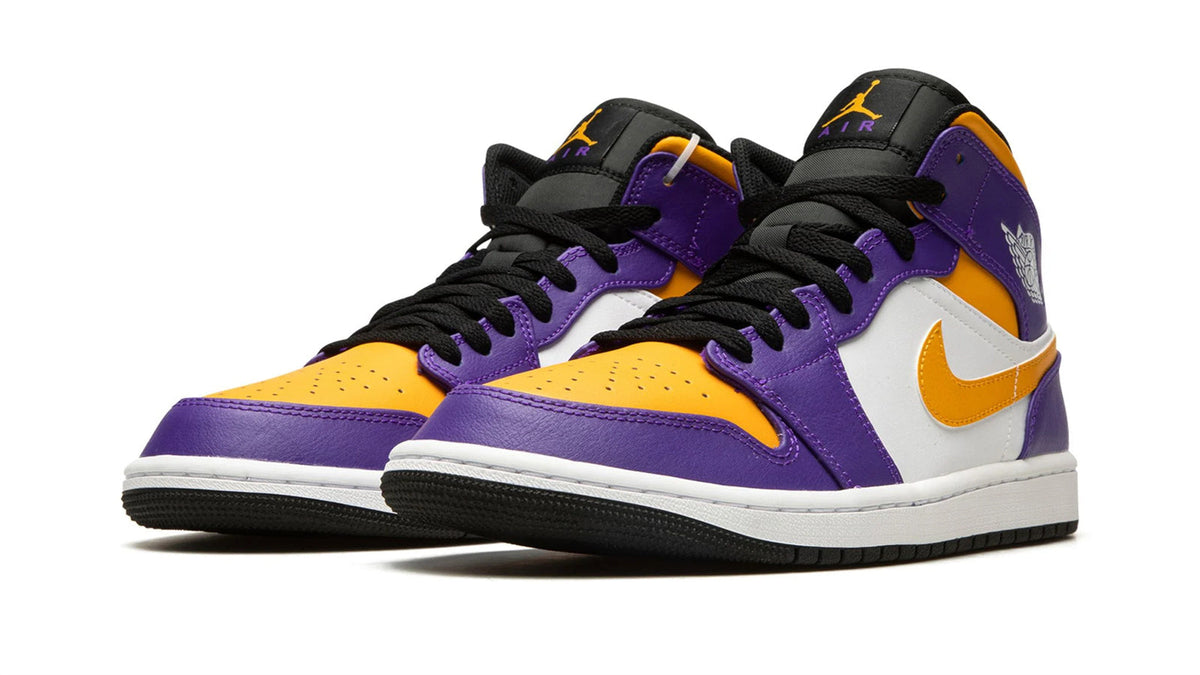 Air Jordan 1 Hi Flyease "LAKERS" sneaker product image 2 | Foot Spikes