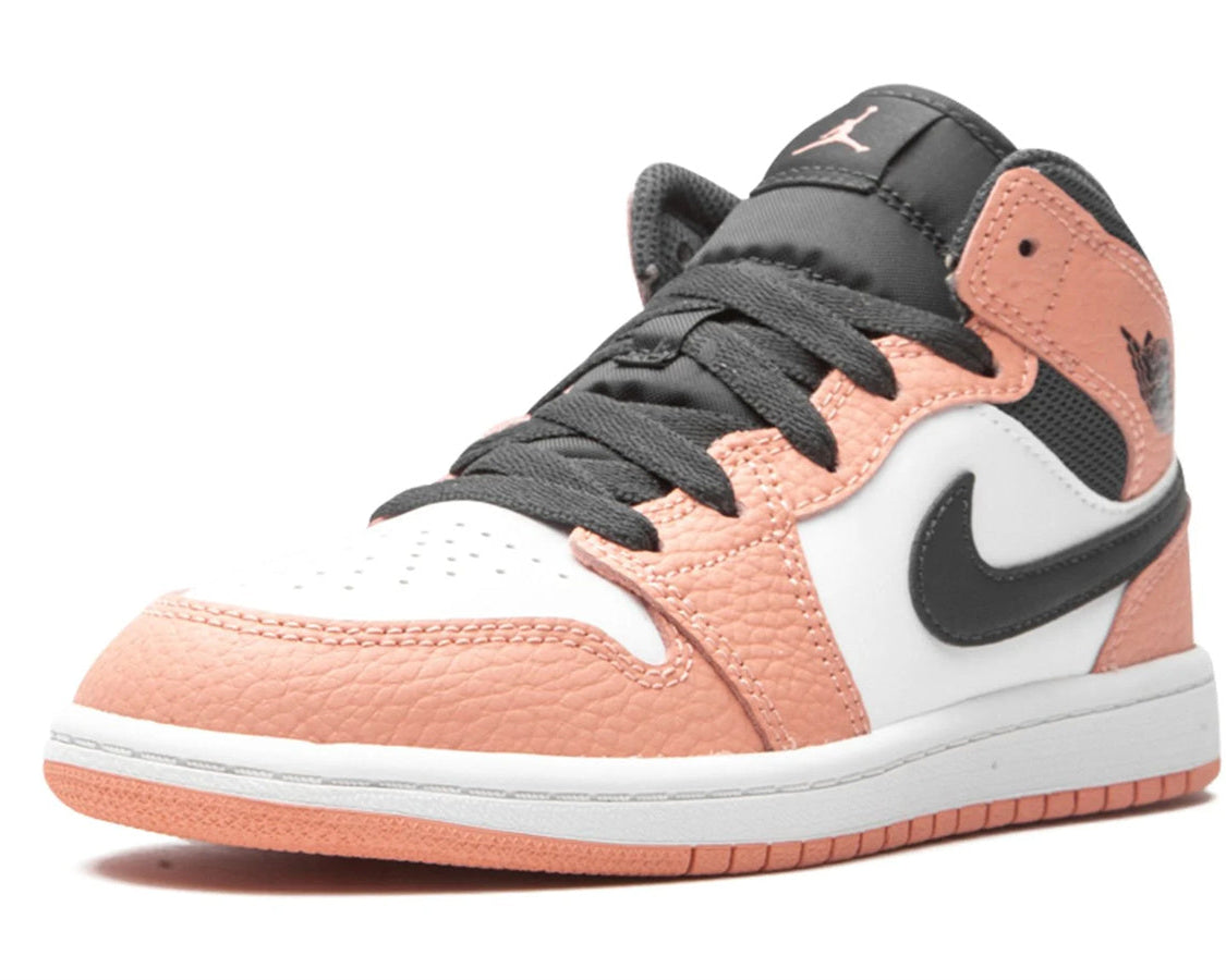 Air Jordan 1 Retro High OG "Pine Green" sneaker product image 3 | Foot Spikes
