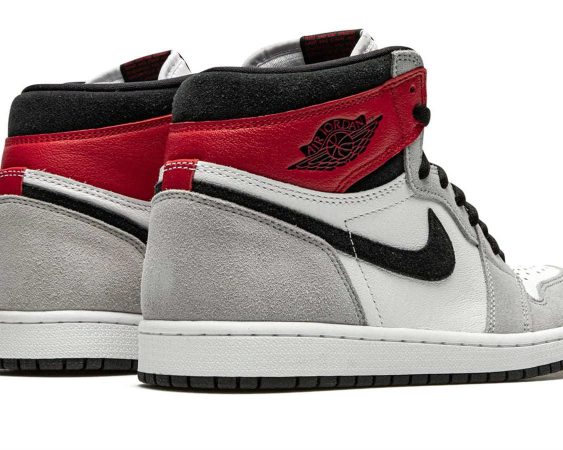 Air Jordan 1 Retro High OG "Light Smoke Grey" sneaker product image 4 | Foot Spikes