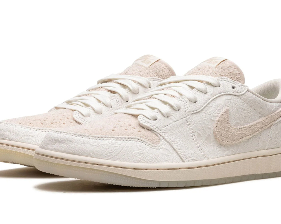 Air Jordan 1 Low OG "Chris Paul - Give Them Flowers" sneaker product image 2 | Foot Spikes