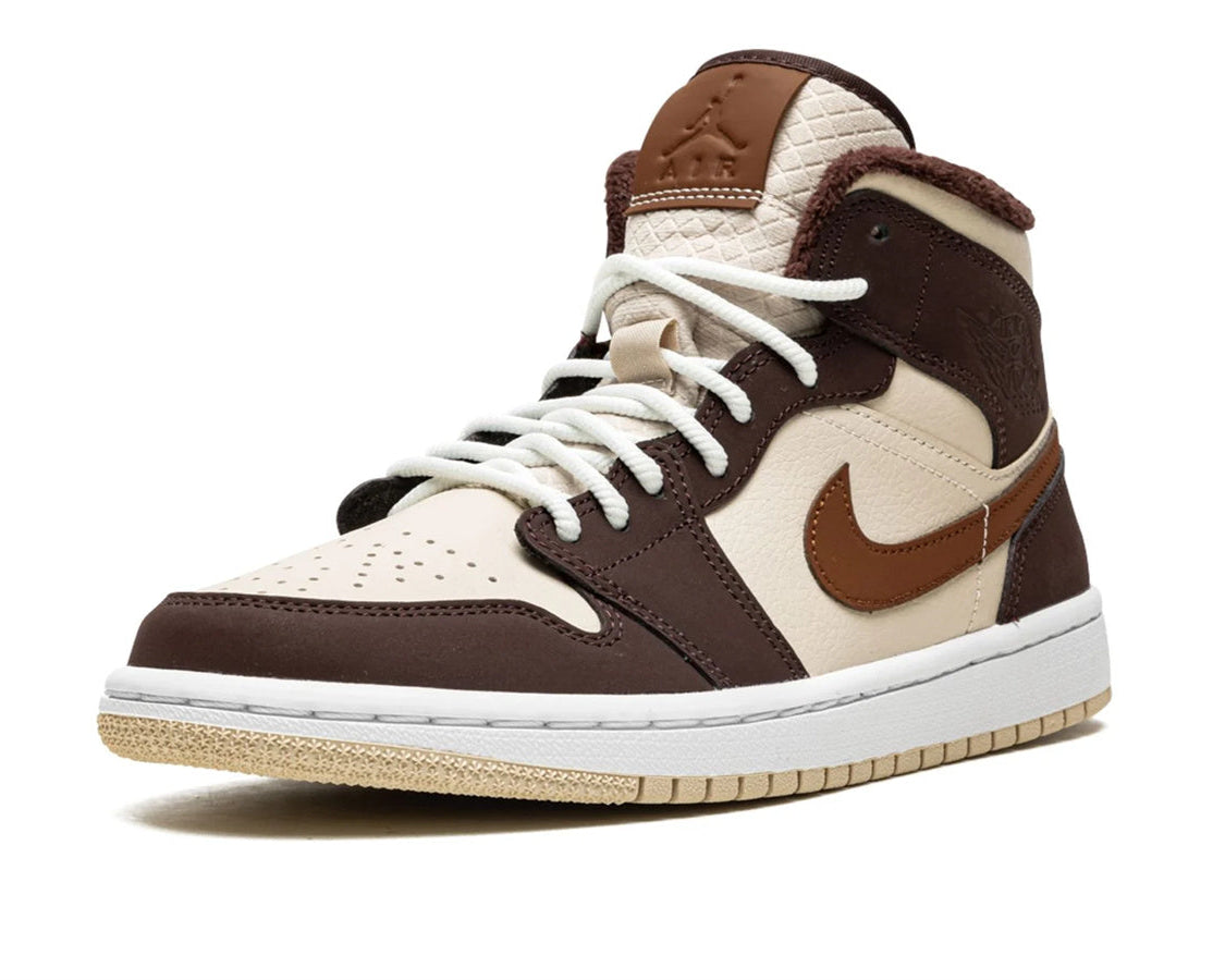 AIR JORDAN 1 MID SE WMNS "Brown Basalt Fleece" sneaker product image 3 | Foot Spikes