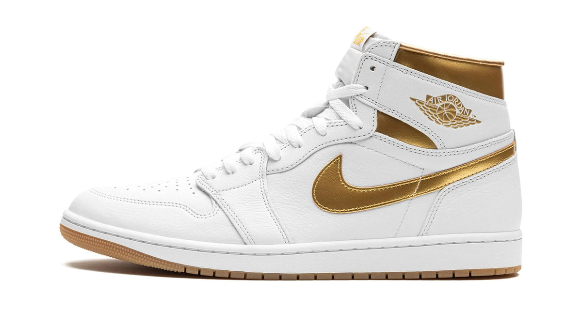 AIR JORDAN 1 RETRO HIGH OG WMNS "Metallic Gold" sneaker product image 1 | Foot Spikes