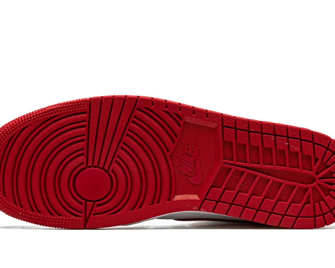 Air Jordan 1 Retro High OG GS "Bred Toe" sneaker product image 5 | Foot Spikes