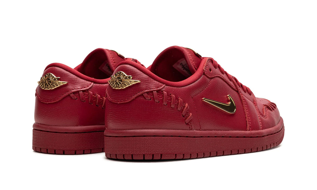 Air Jordan 1 "Gym Red" sneaker product image 4 | Foot Spikes