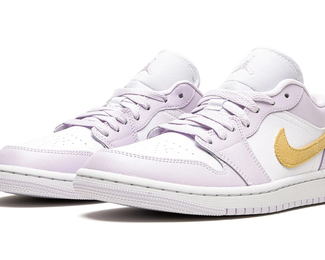 AIR JORDAN 1 LOW WMNS "Barely Grape" sneaker product image 2 | Foot Spikes