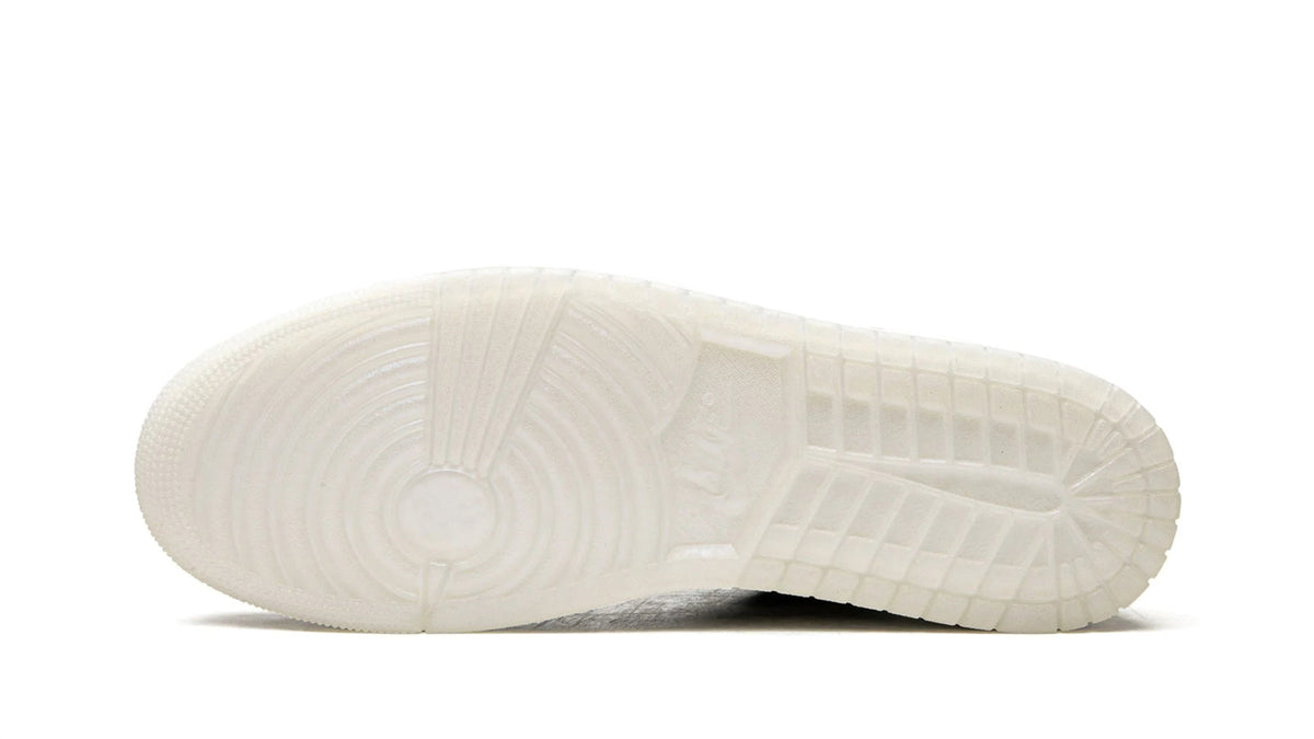 Air Jordan 1 Low "Diamond" sneaker product image 5 | Foot Spikes