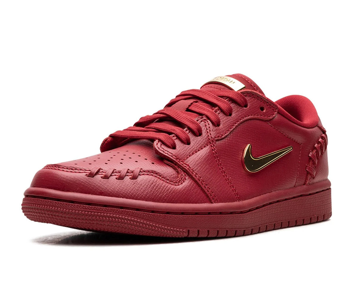 Air Jordan 1 "Gym Red" sneaker product image 3 | Foot Spikes