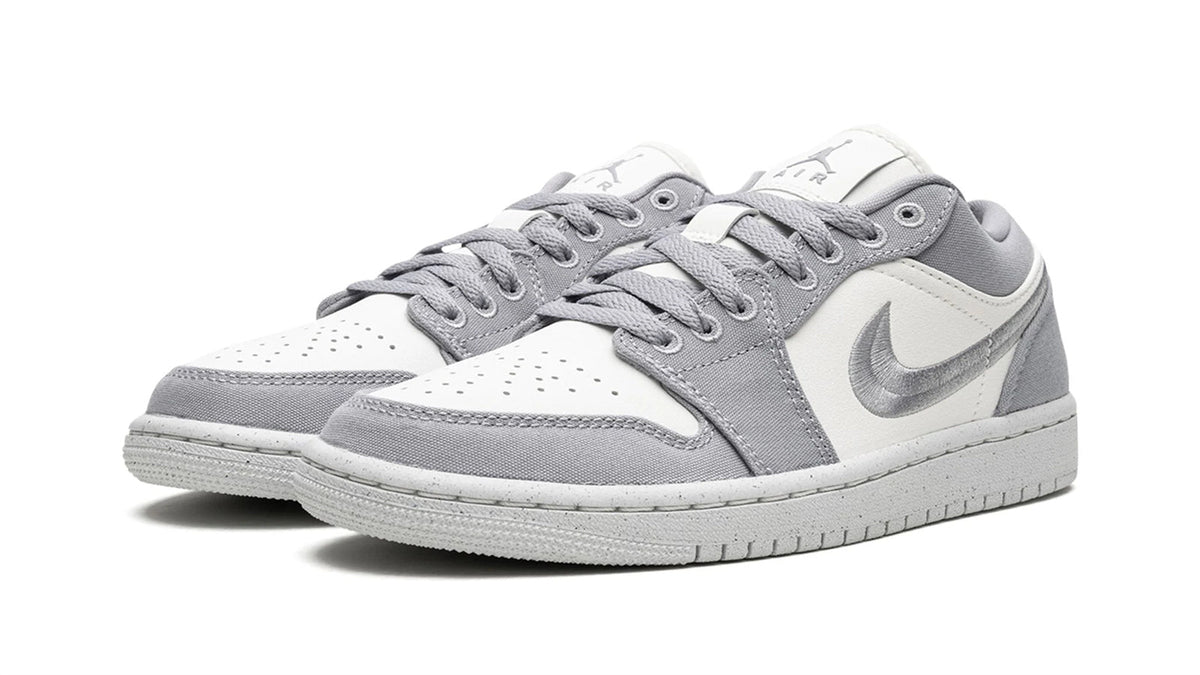 AIR JORDAN 1 LO SE WMNS "Light Steel Grey" sneaker product image 2 | Foot Spikes