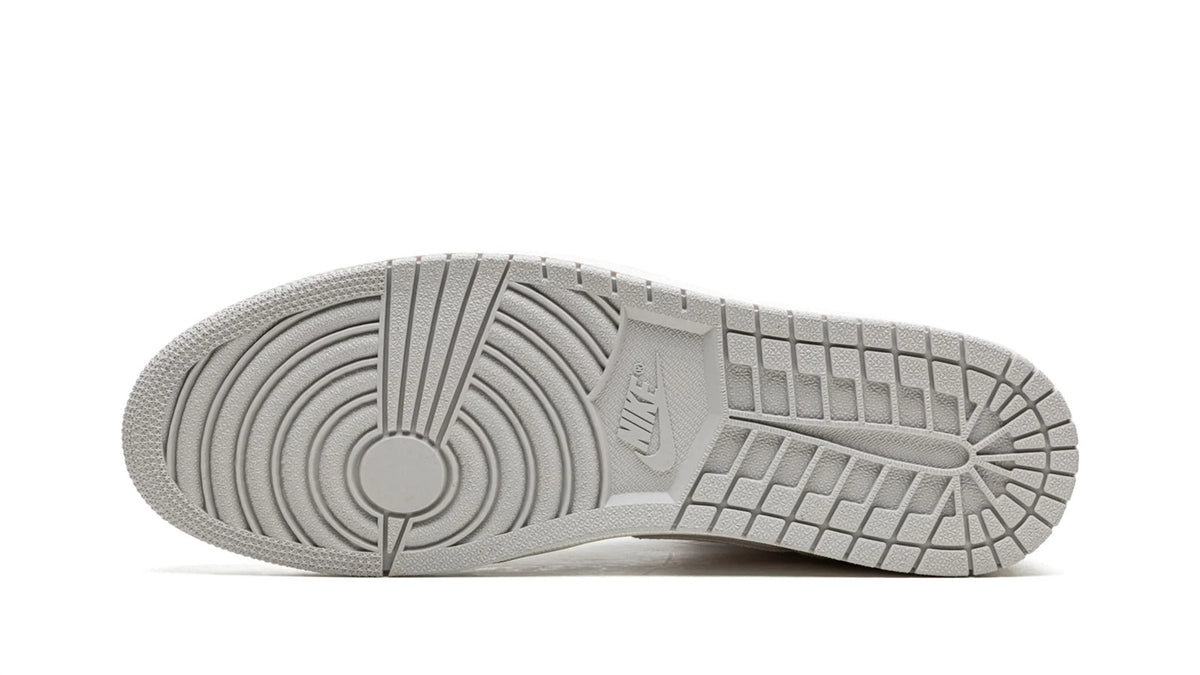 Air Jordan 1 Mid SE Craft'Inside Out' sneaker product image 5 | Foot Spikes