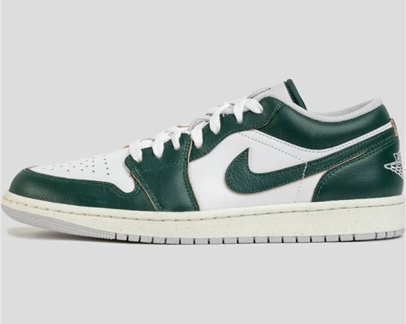 Air Jordan 1 "Oxidized Green" sneaker product image 3 | Foot Spikes