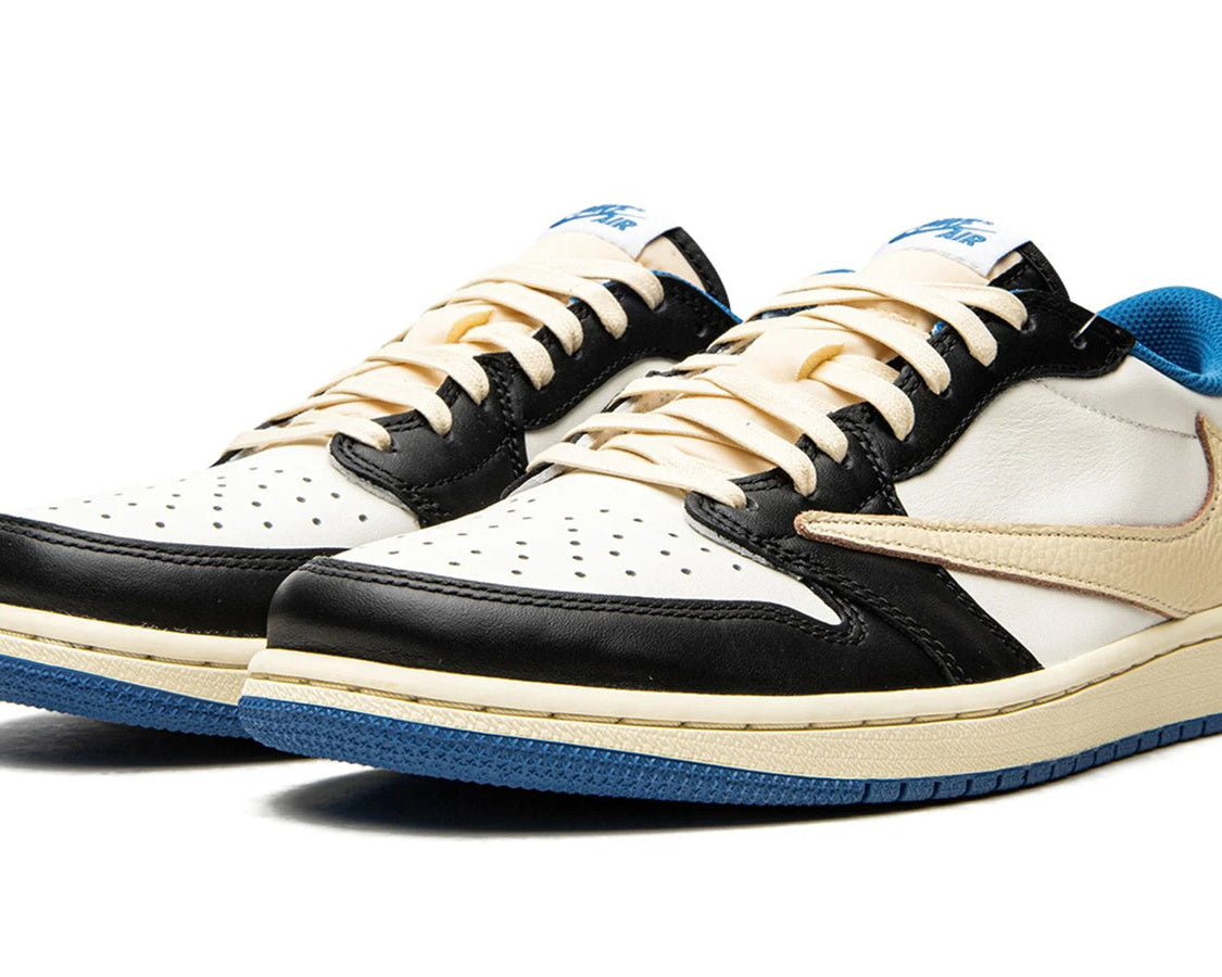 AIR JORDAN 1 LOW OG SP "Travis Scott - Fragment" sneaker product image 2 | Foot Spikes