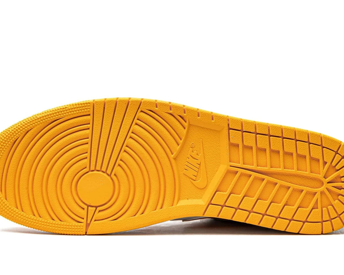 Air Jordan 1 Low "Taxi" sneaker product image 5 | Foot Spikes