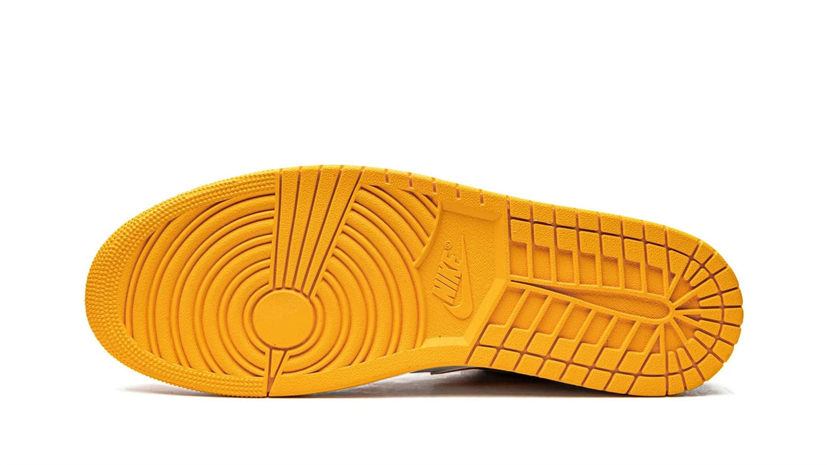 Air Jordan 1 Low "Taxi" sneaker product image 5 | Foot Spikes