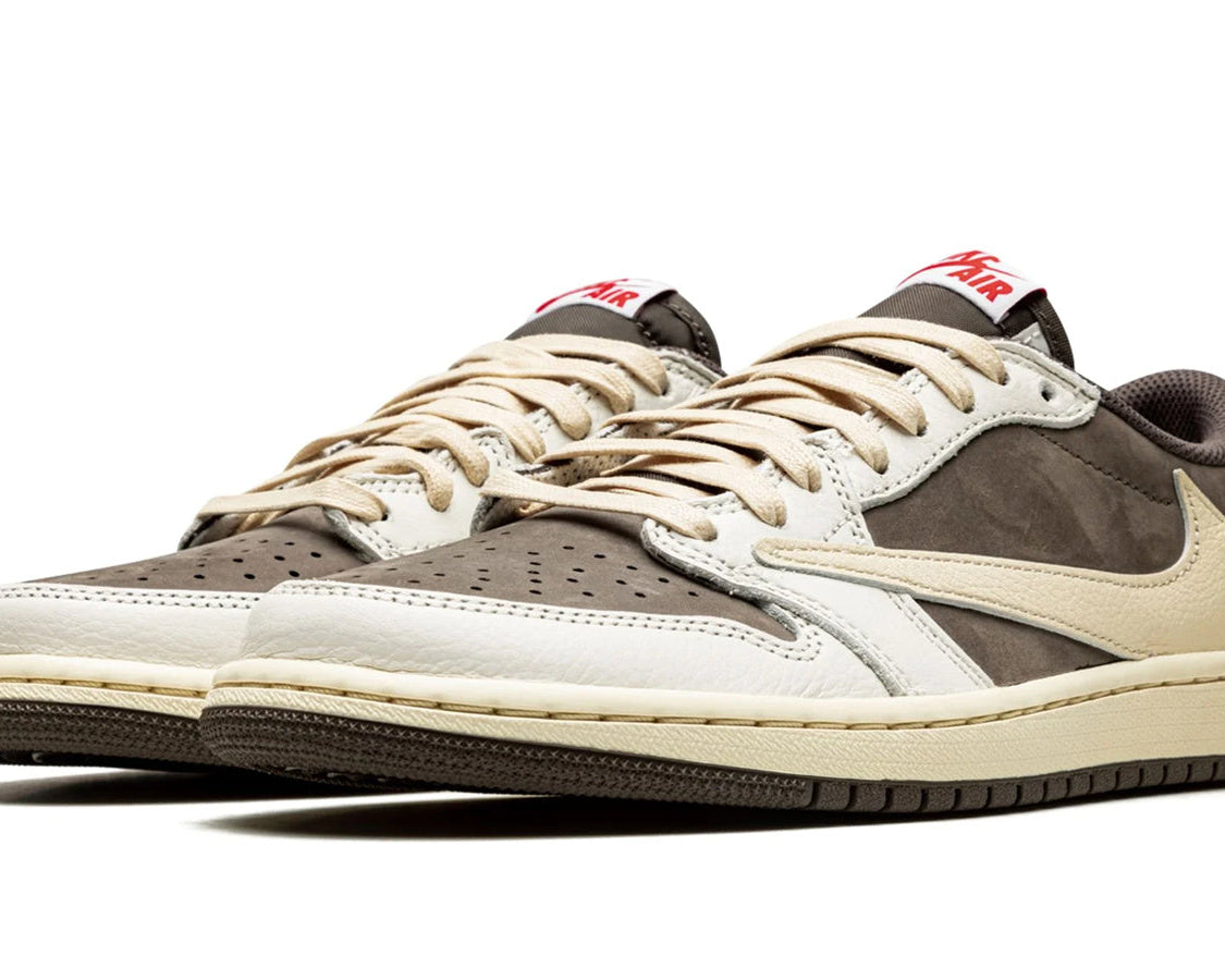 AIR JORDAN 1 LOW SP OG "Travis Scott - Reverse Mocha" sneaker product image 2 | Foot Spikes