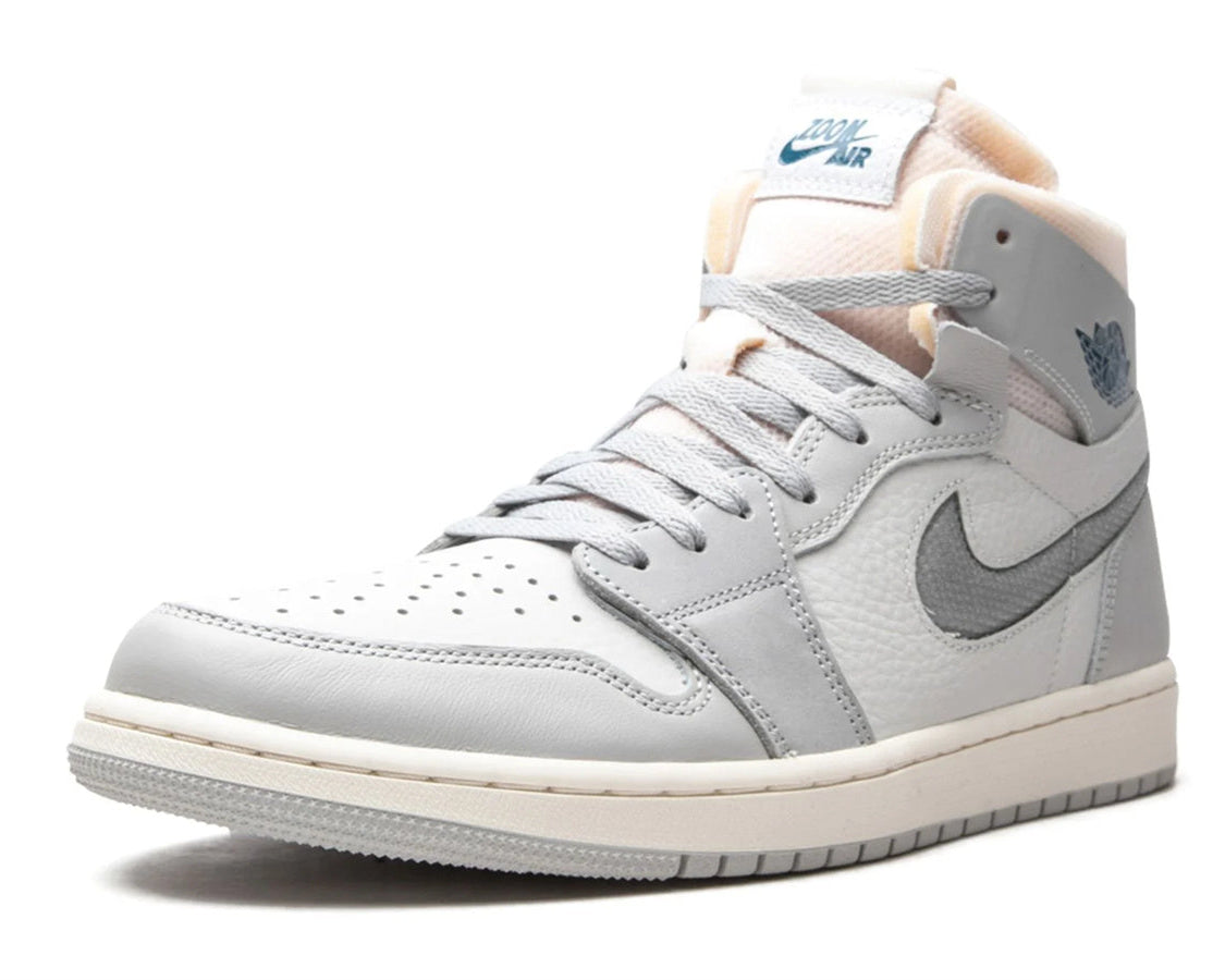 Air Jordan 1 Zoom CMFT "London" sneaker product image 3 | Foot Spikes