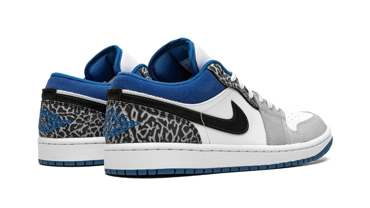 Jordan 1 Low SE "True Blue" sneaker product image 4 | Foot Spikes