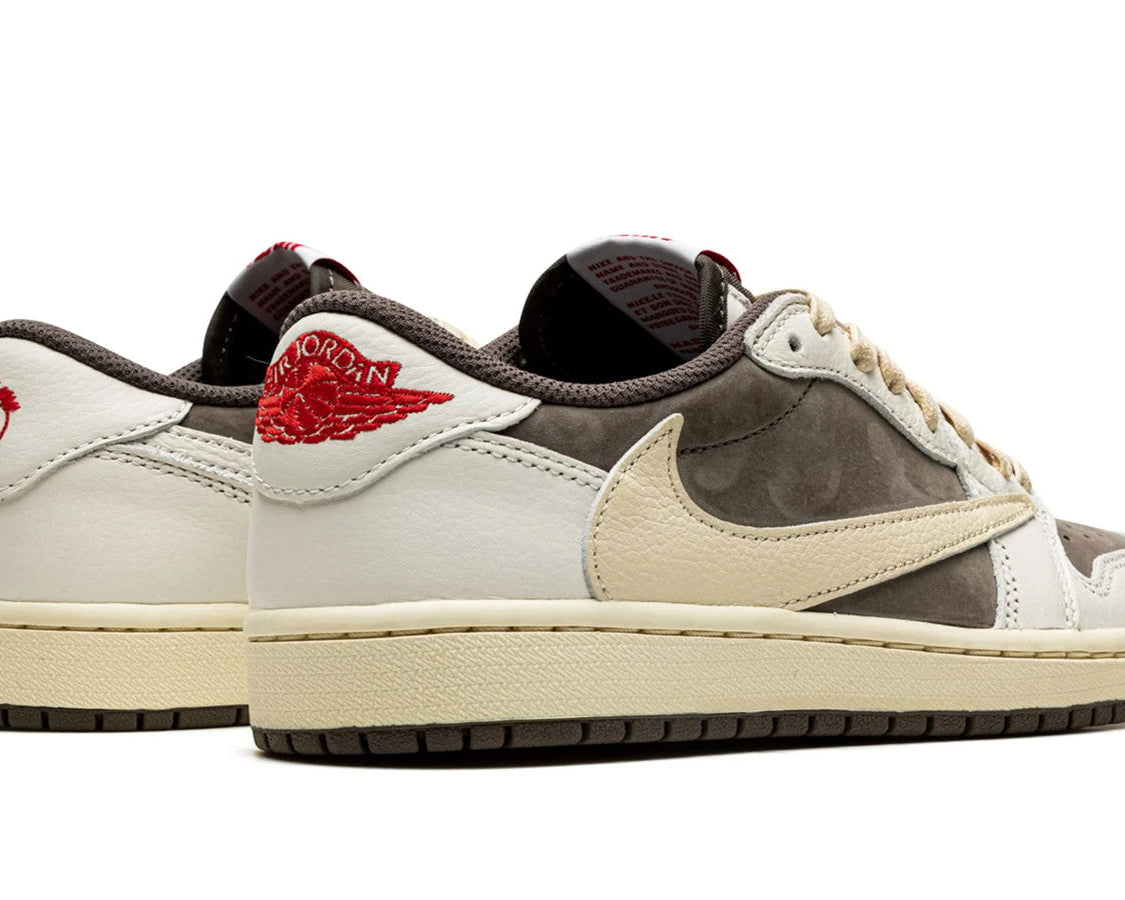 AIR JORDAN 1 LOW SP OG "Travis Scott - Reverse Mocha" sneaker product image 4 | Foot Spikes