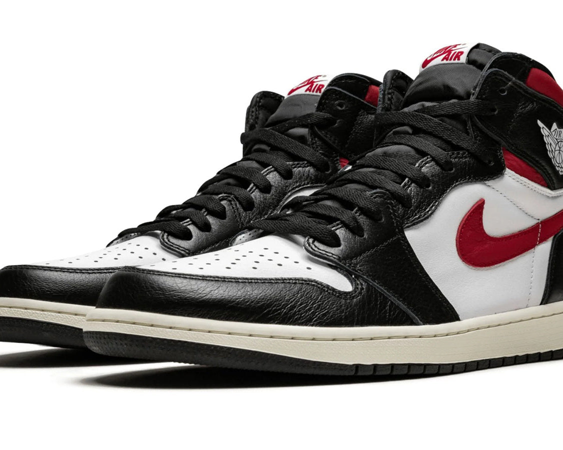 Air Jordan 1 Retro High OG "Gym Red" sneaker product image 2 | Foot Spikes