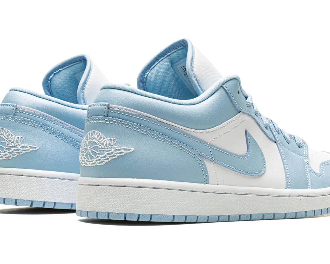 AIR JORDAN 1 LOW WMNS "Ice Blue" sneaker product image 4 | Foot Spikes