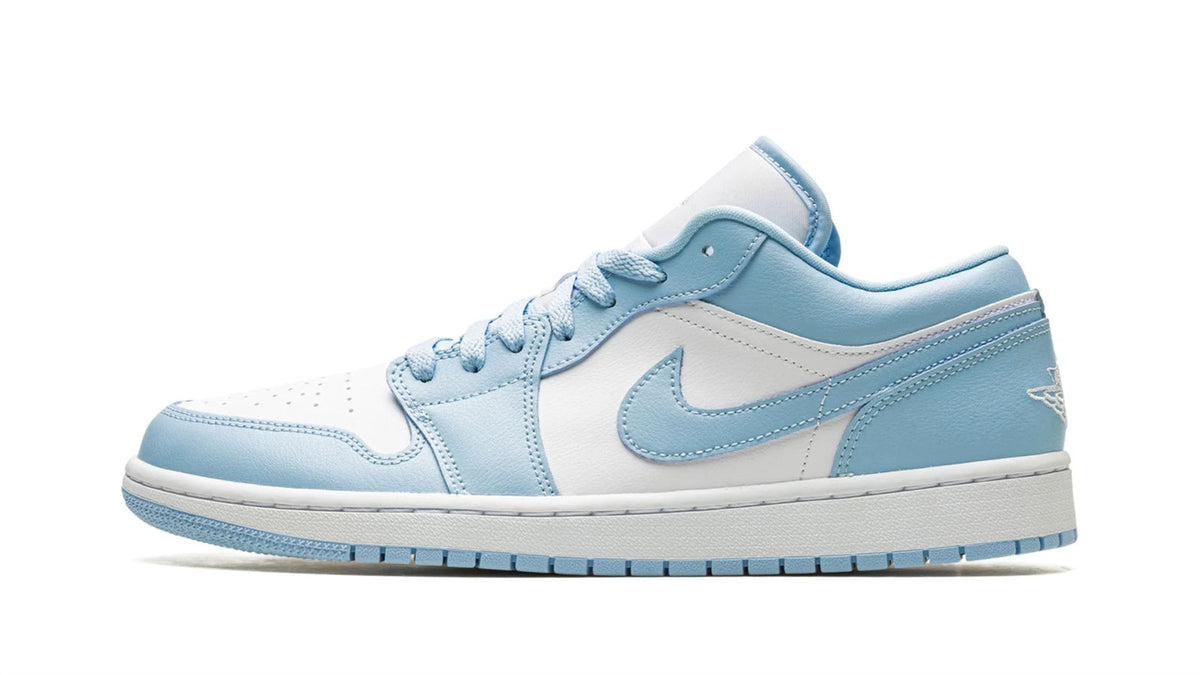 AIR JORDAN 1 LOW WMNS "Ice Blue" sneaker product image 1 | Foot Spikes