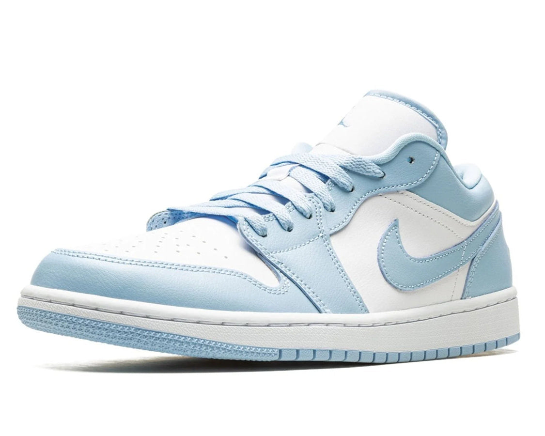 AIR JORDAN 1 LOW WMNS "Ice Blue" sneaker product image 3 | Foot Spikes