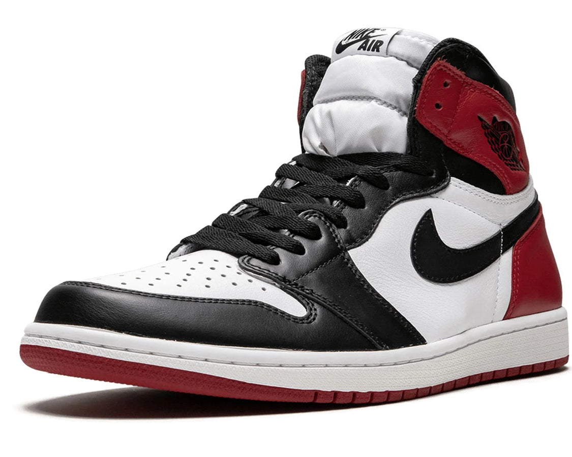 Air Jordan 1 Retro High OG "Black Toe 2016" sneaker product image 3 | Foot Spikes