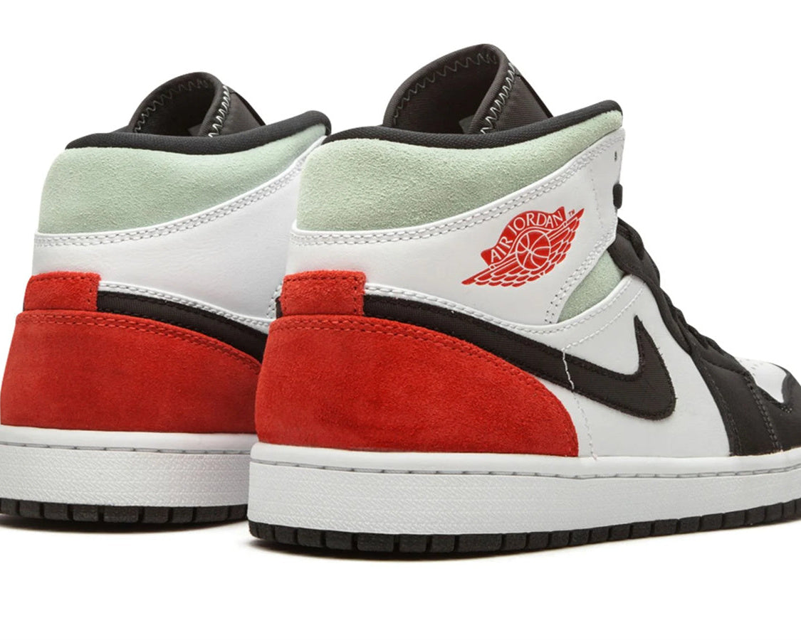Jordan 1 Mid SE "Red Grey Black Toe" sneaker product image 4 | Foot Spikes