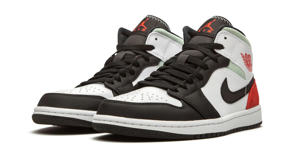 Jordan 1 Mid SE "Red Grey Black Toe" sneaker product image 2 | Foot Spikes