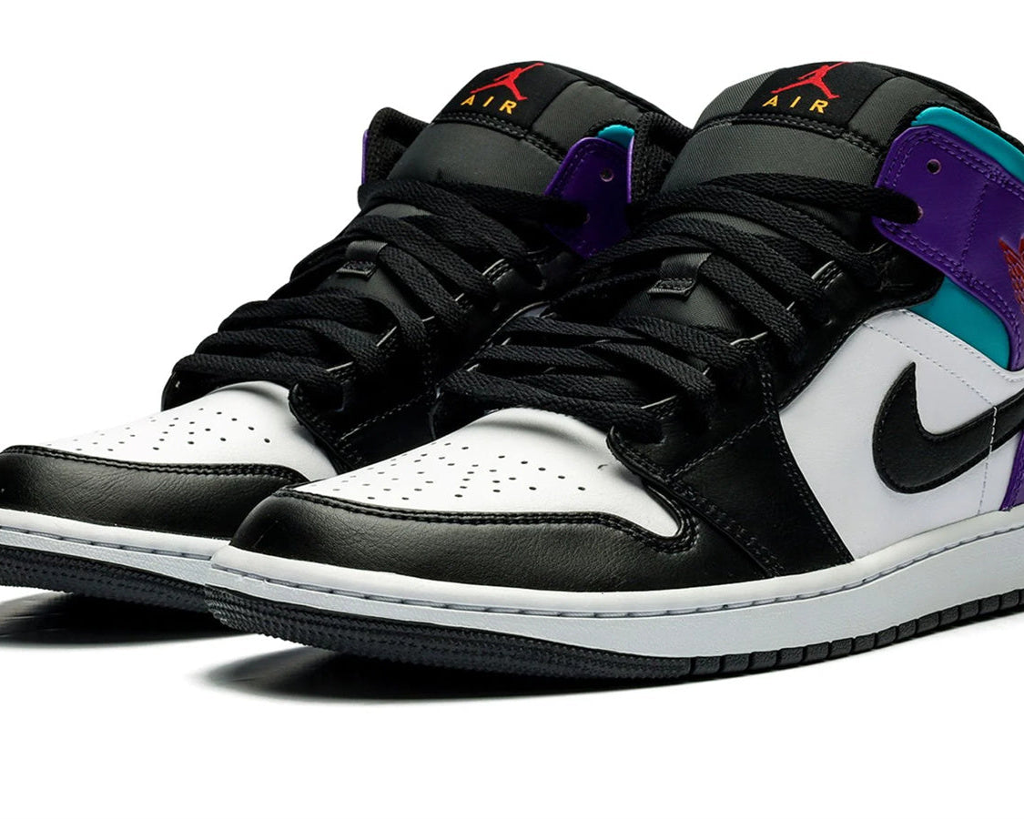 Air Jordan 1 Mid "Aqua" sneaker product image 2 | Foot Spikes