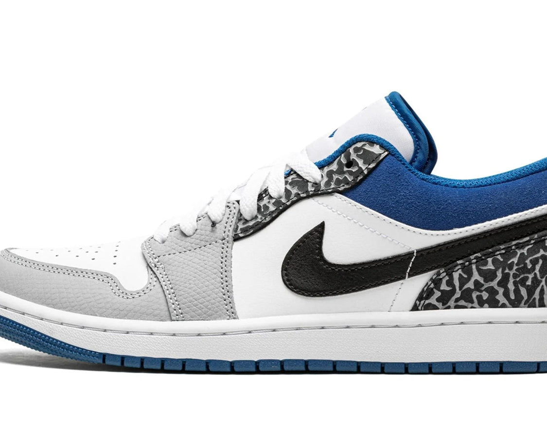Jordan 1 Low SE "True Blue" sneaker product image 1 | Foot Spikes