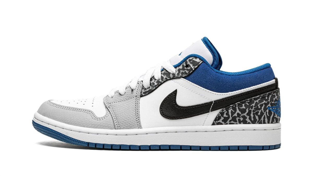 Jordan 1 Low SE "True Blue" sneaker product image 1 | Foot Spikes
