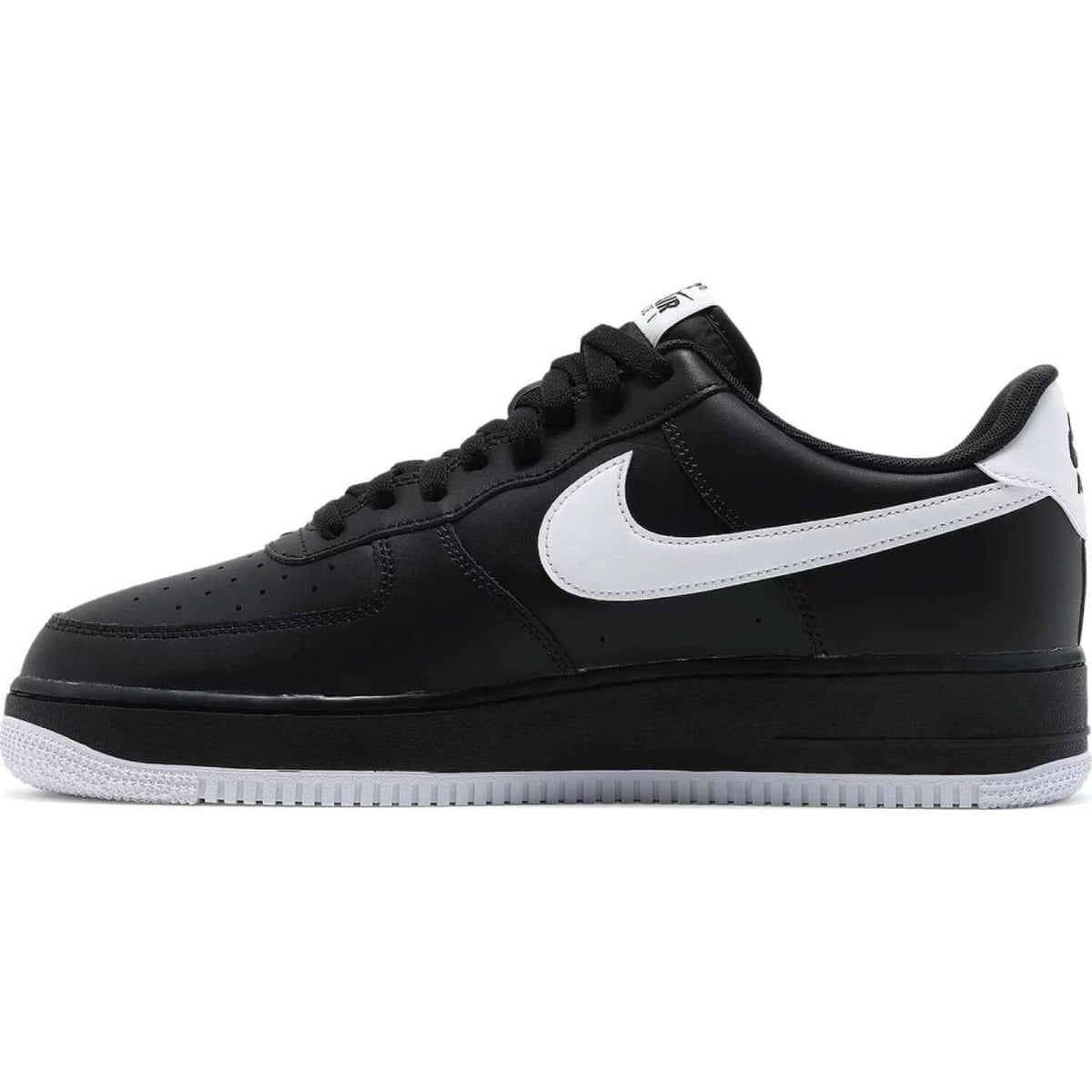Air Force 1 '07 'Black White' sneaker product image 1 | Foot Spikes