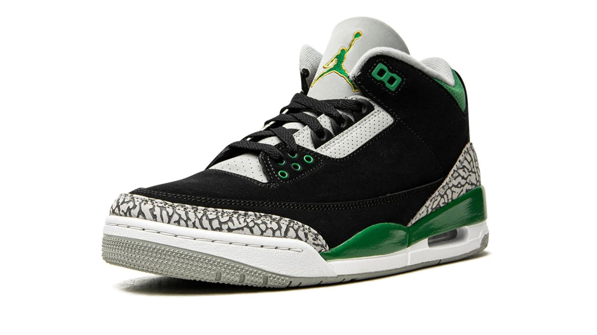 Air Jordan 3 Retro "Pine Green" sneaker product image 3 | Foot Spikes