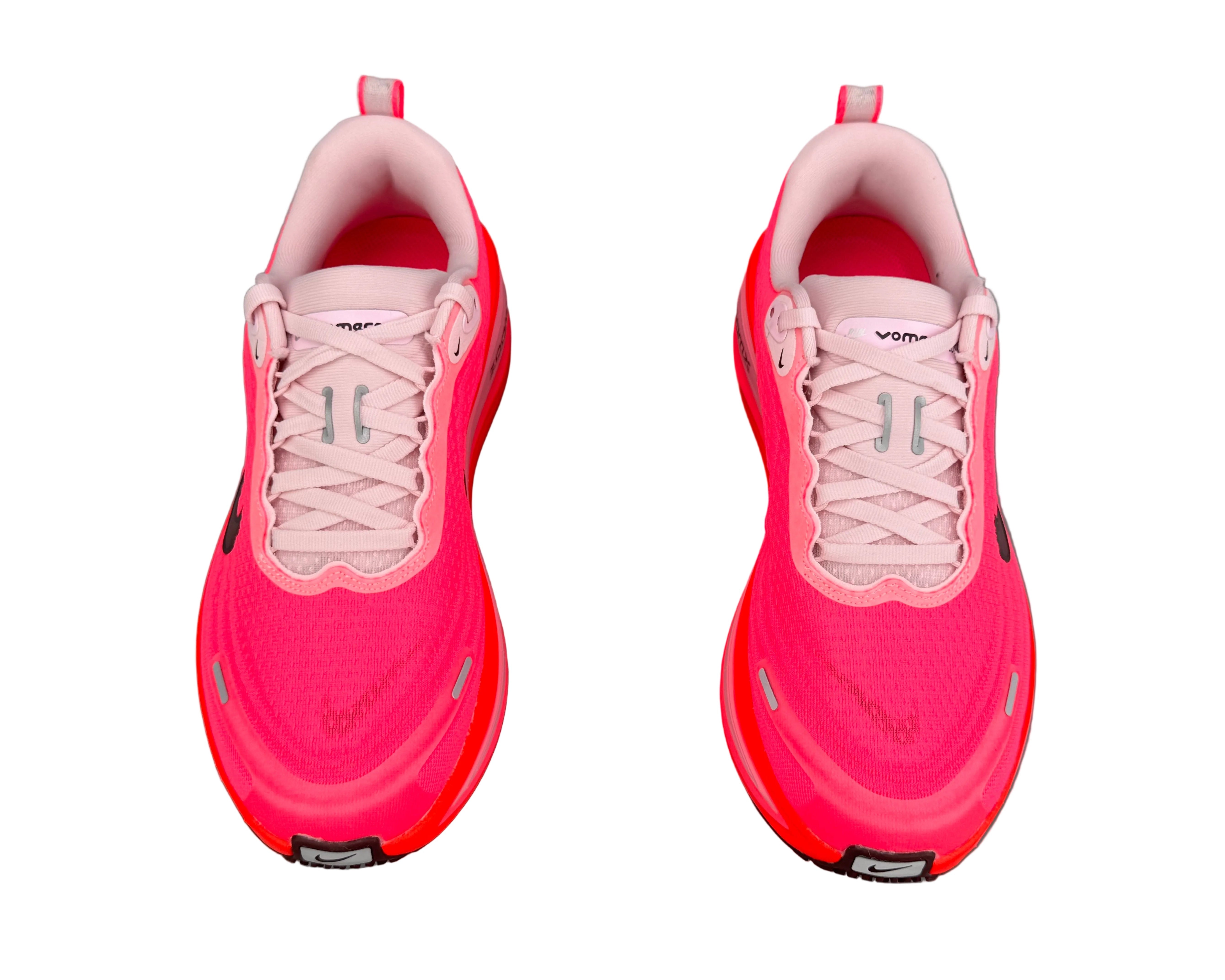 Wmns Vomero Plus 'Hyper Pink' sneaker product image 2 | Foot Spikes