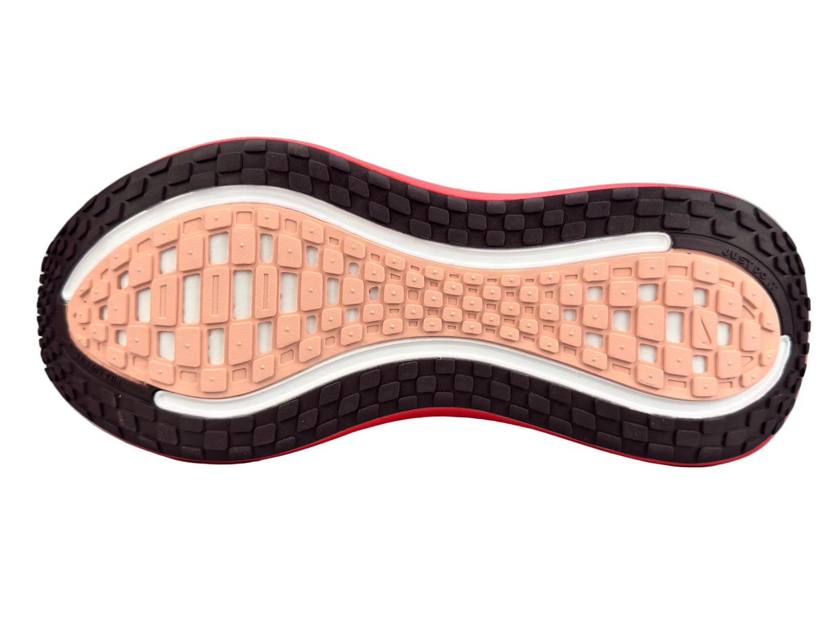 Wmns Vomero Plus SE 'Ember Glow' sneaker product image 3 | Foot Spikes