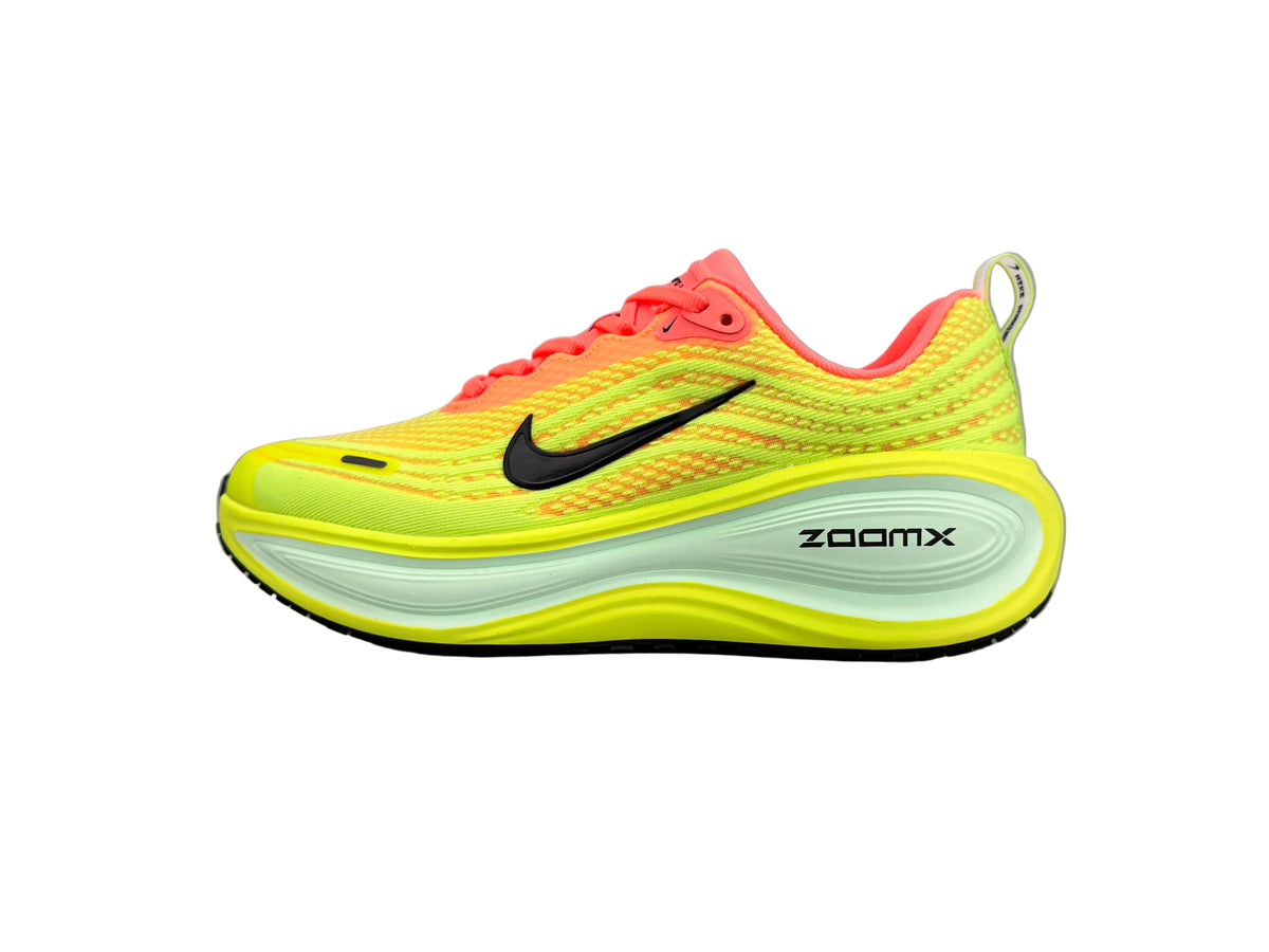 Vomero Plus 'Bright Mango' sneaker product image 1 | Foot Spikes