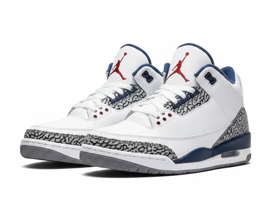 Air Jordan 3 Retro 'True Blue' 2011 sneaker product image 4 | Foot Spikes