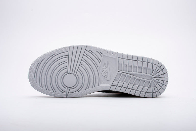 Air Jordan 1 Retro High OG 'Neutral Grey' sneaker product image 2 | Foot Spikes