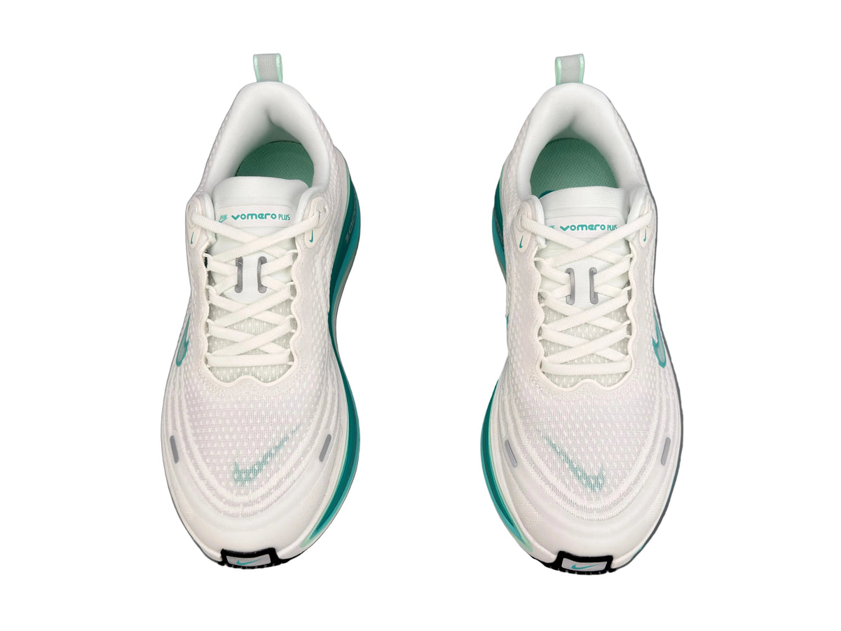 Wmns Vomero Plus 'White Bleached Turquoise' sneaker product image 2 | Foot Spikes