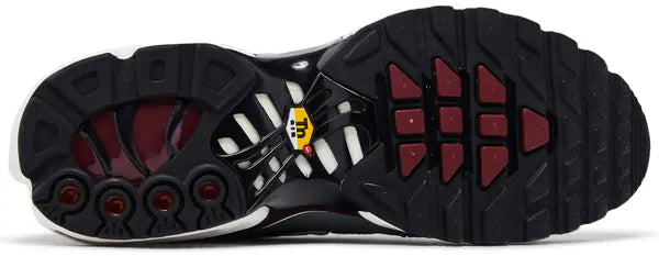 Air Max Plus 'Team Red Cool Grey' sneaker product image 2 | Foot Spikes