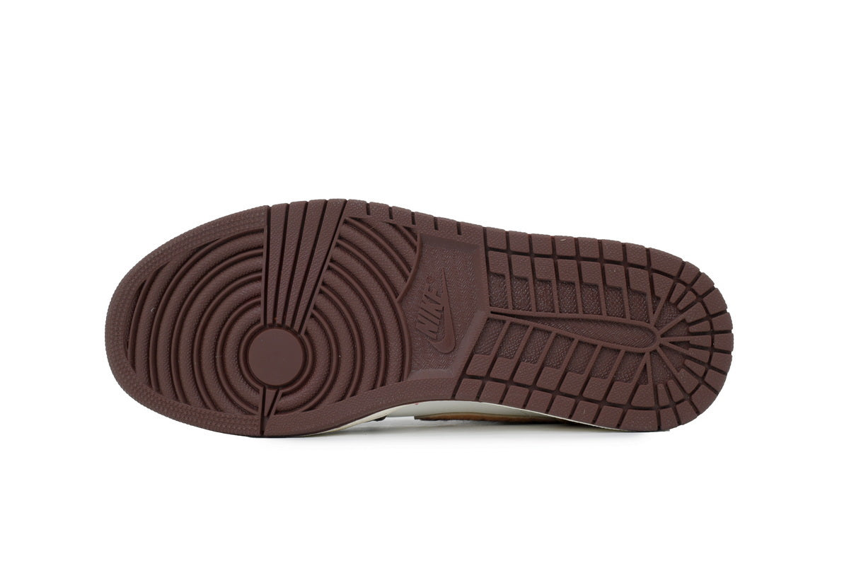 Air Jordan 1 Low SE 'Year of the Horse' sneaker product image 2 | Foot Spikes