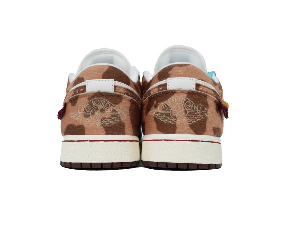 Air Jordan 1 Low SE 'Year of the Horse' sneaker product image 3 | Foot Spikes