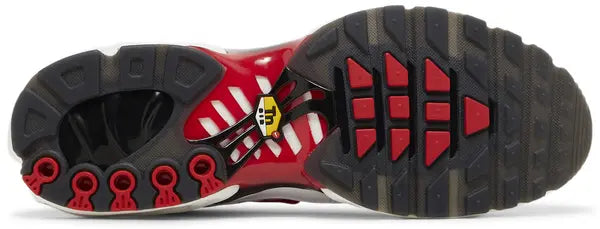 Air Max Plus 'White University Red' sneaker product image 2 | Foot Spikes