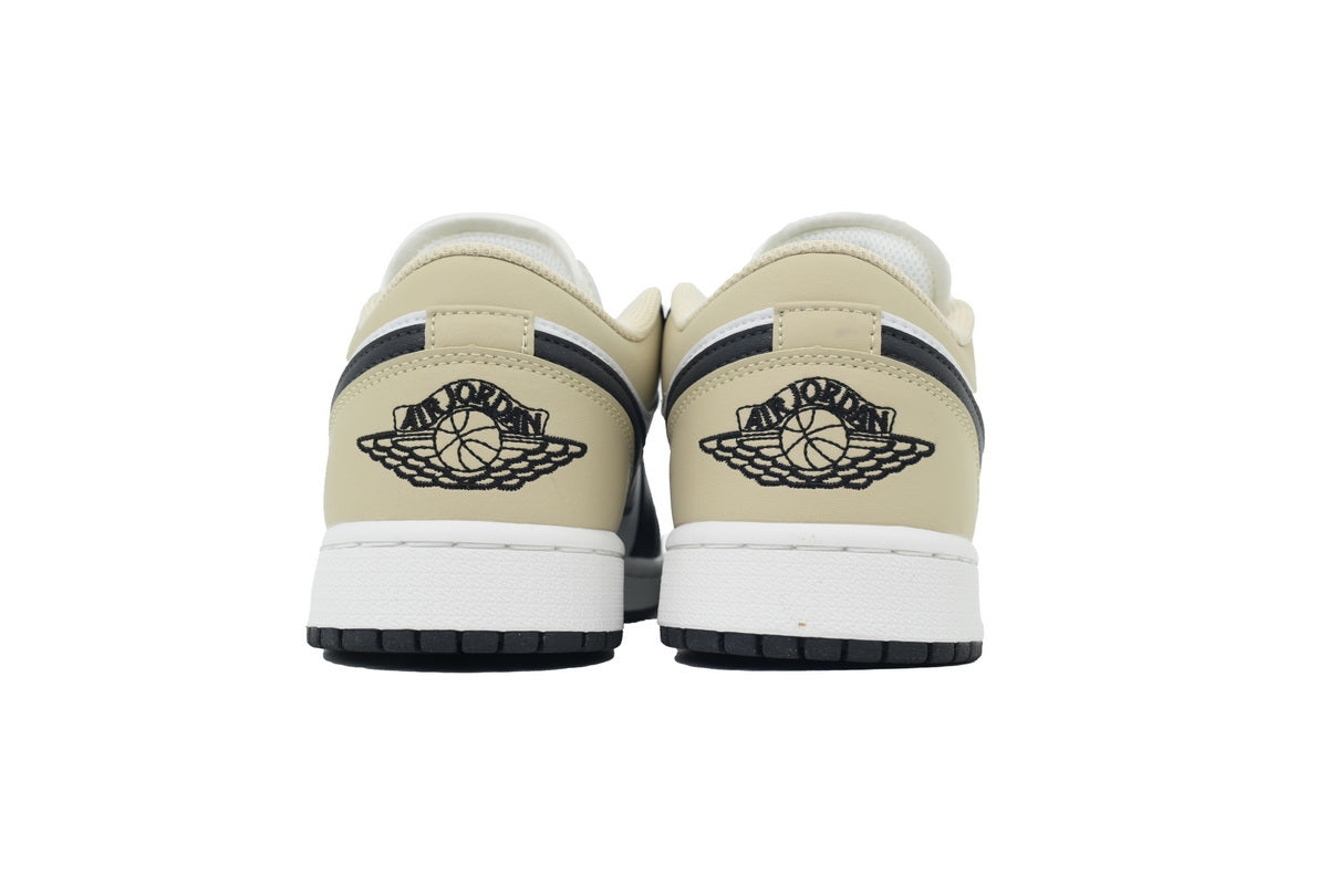 Air Jordan 1 Low GS 'Summit White Off Noir' sneaker product image 3 | Foot Spikes